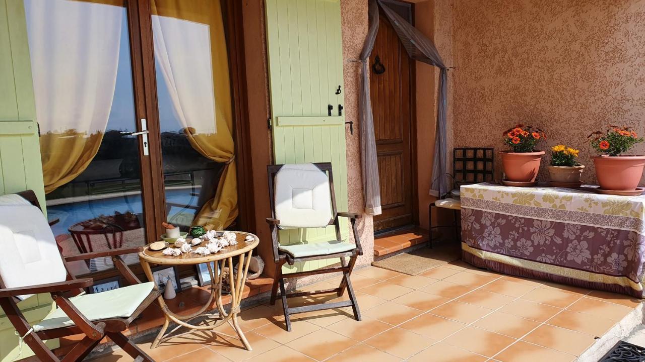 Studio-Mezzanine Dans Villa Cagnes-sur-Mer Dış mekan fotoğraf